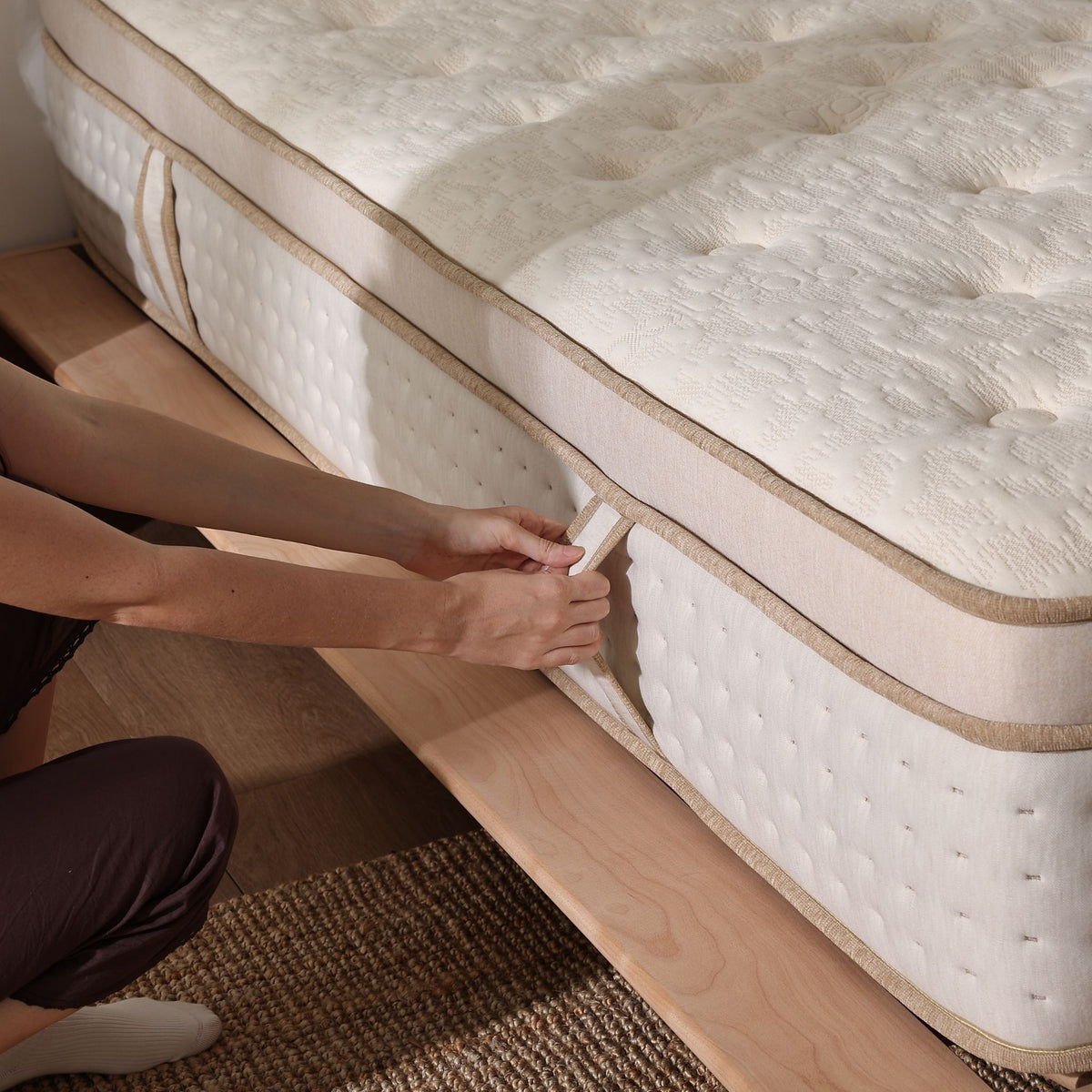 Emerspring Canora 14" Hybrid Mattress
